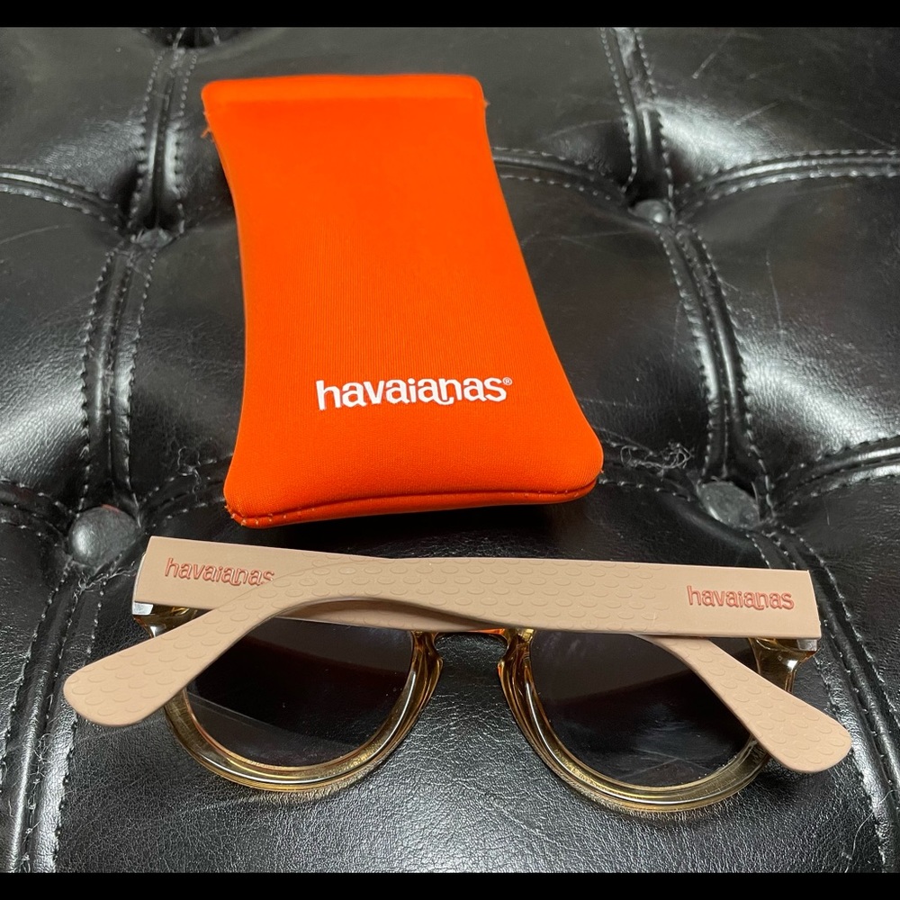 Sunglasses - Picture 3 of 7